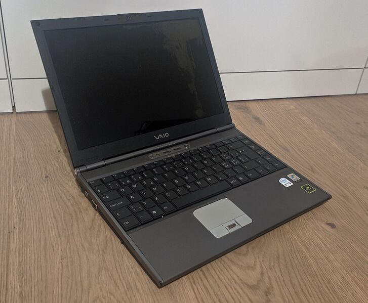 File:Premiun XP SZ.jpg