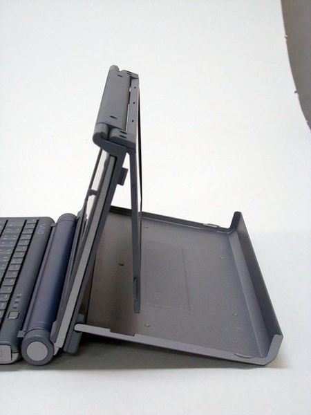 File:C2gps backlight behind display.png