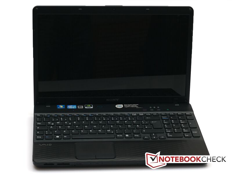 File:VAIO VPCEH in black.jpg